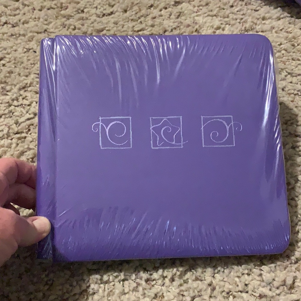 NEW Creative Memories 7x7 Album